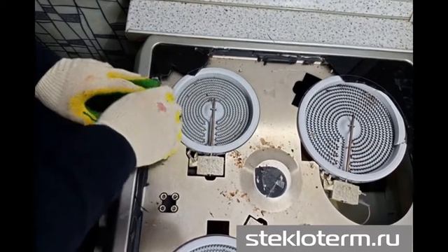 Установка стекла на плите с духовым шкафом ERISSON смотреть онлайн