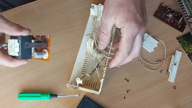 разбор электронных часов миг смотреть онлайн