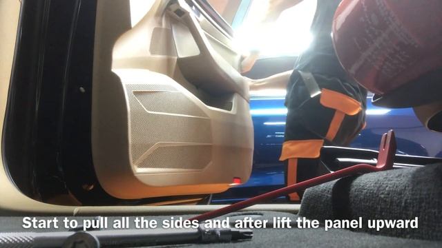 Volkswagen Touareg door panel removal смотреть онлайн