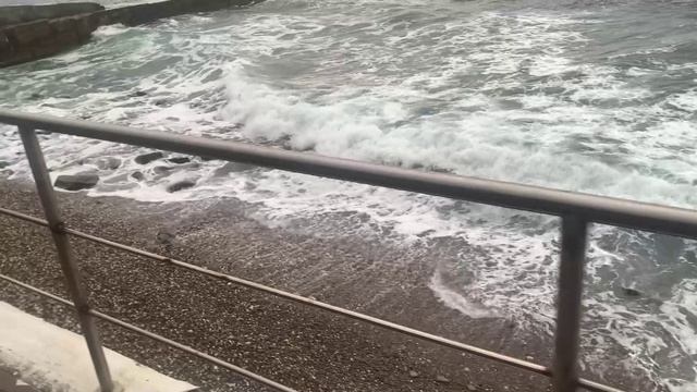 Поездка в Форос. Море набережная. Крым. ЮБК. 15.11.2023 смотреть онлайн