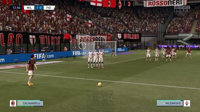 КАК БИТЬ ШТРАФНЫЕ В FIFA 21 \ ШТРАФНЫЕ В СТИЛЕ Р. КАРЛОСА, РОНАЛДУ, МЕССИ смотреть онлайн