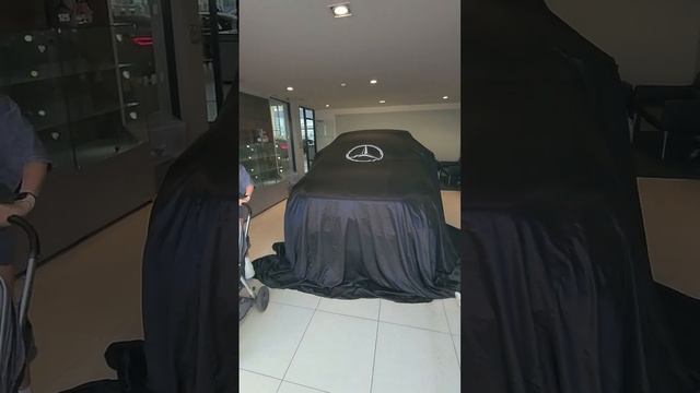 Подарил жене машину! смотреть онлайн