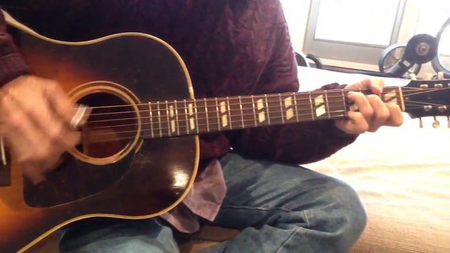 1946 Gibson Southern Jumbo (SJ) смотреть онлайн