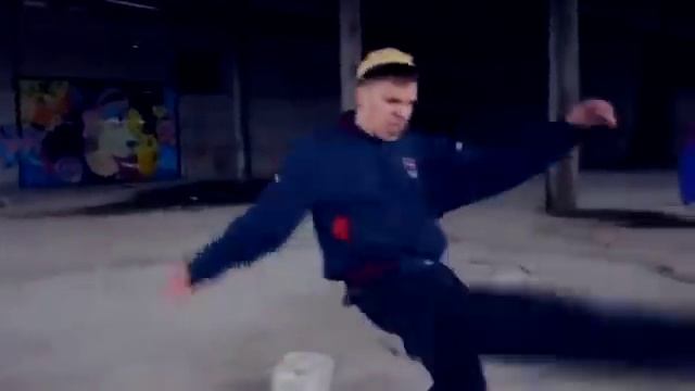 ТРИ ПОЛОСКИ / KOLM TRIIPU/ TRI POLOSKI / THREE STRIPES [10 Hours]