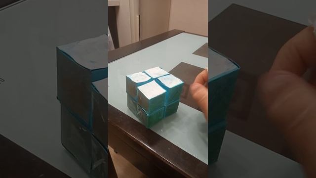 Кубик Рубика 2*2 из бумаги. видеоурок будет снят когда это видео наберёт 20 лайков. смотреть онлайн