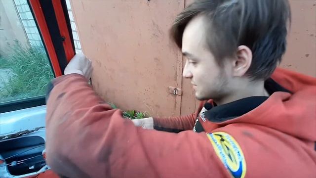 Забрал Civic после сварки, сломал генератор, замена замка двери. смотреть онлайн