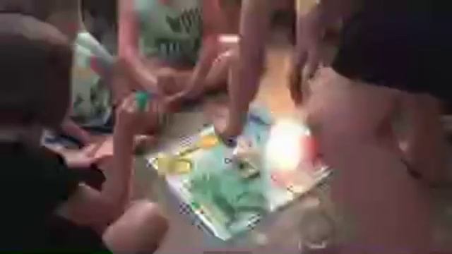 Sorry game board (TRIPOD) смотреть онлайн
