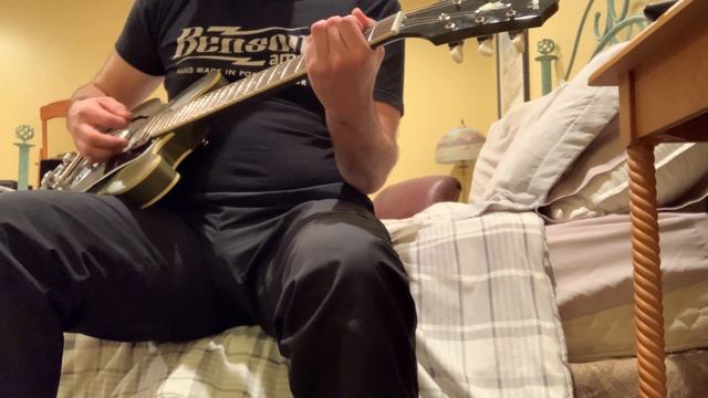 2020 epiphone inspired by gibson 335 with Chris Cornell mods. смотреть онлайн
