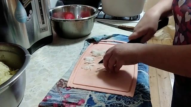 ?Котлеты с кабачком и перцем. Про грибы, приправы и дети. ? смотреть онлайн