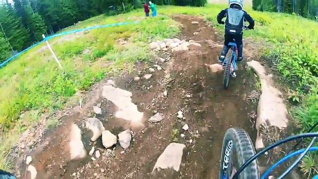 5 Year Old LIL'SHREDDER Gavin Stanton смотреть онлайн