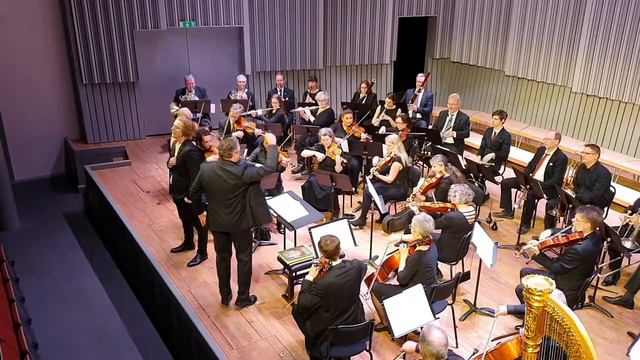 La donna è mobile - William Davis Lind & Bråvikens Kammarsymfoniker смотреть онлайн