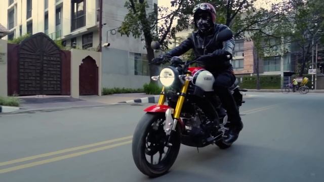 Honda CB 150R Streetster Vs Yamaha XSR 155 Detailed Comparison - India Launch Update смотреть онлайн