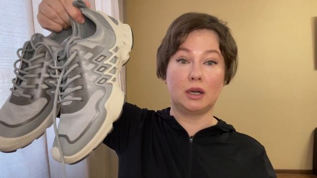 Много обуви #ECCO смотреть онлайн