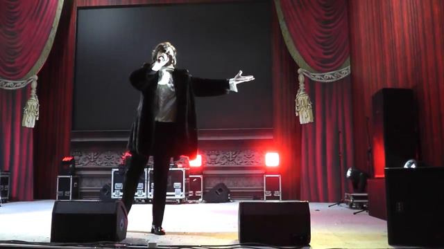 Прохор Шаляпин. Под дугой колокольчик поет. Первые минуты Нового года. смотреть онлайн