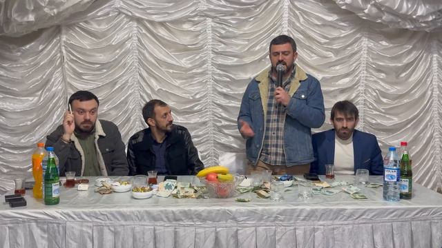 Dəyərsiz insanlara qiymət verə bilmərəm mən | Alternativ Meyxana təqdim edir : смотреть онлайн