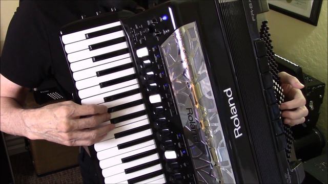 The Little Drummer Boy, Roland FR 8x accordion, Dale Mathis смотреть онлайн