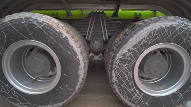 Автобетоносмеситель Howo 10 кубов Zoomlion 10JBH смотреть онлайн