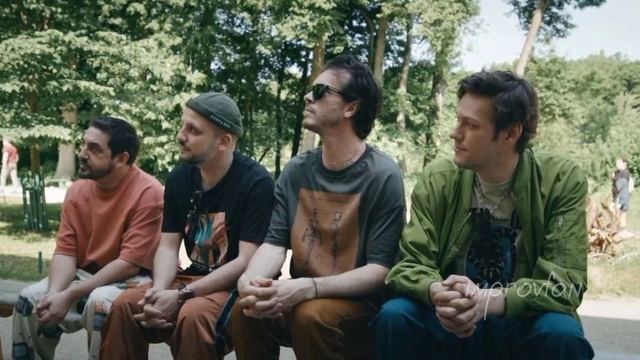 песня из нового шоу 