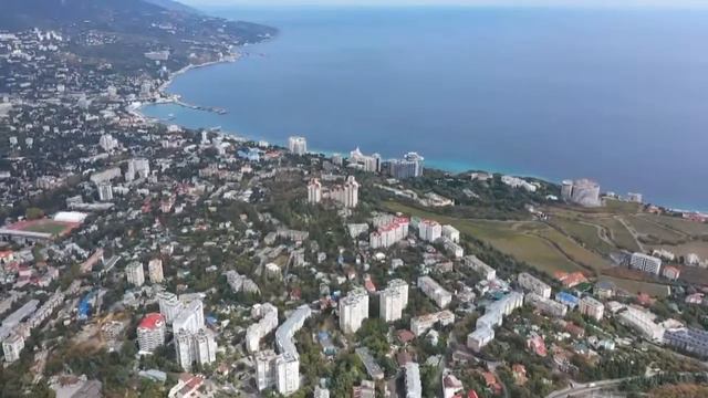 Ялта с высоты птичьего полета смотреть онлайн