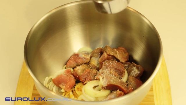 Шашлык из баранины. Электрошашлычница Аромат-1 смотреть онлайн