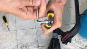 Как легко устранить люфт в руле Ninebot KickScooter by Segway ES1