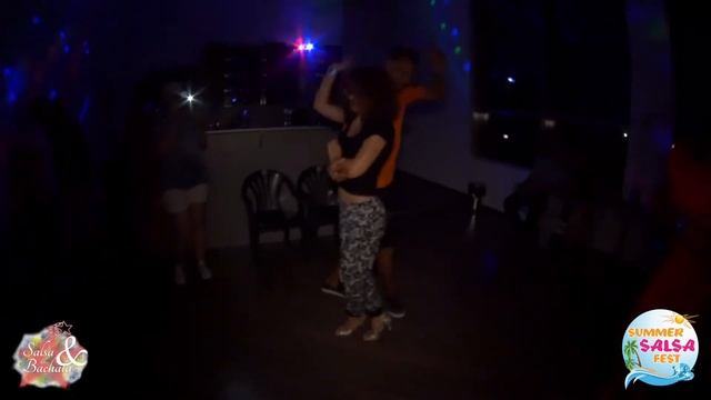 Yami & Partner Kizomba Social Dance смотреть онлайн