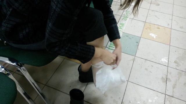 Что делать когда промокли ноги? смотреть онлайн