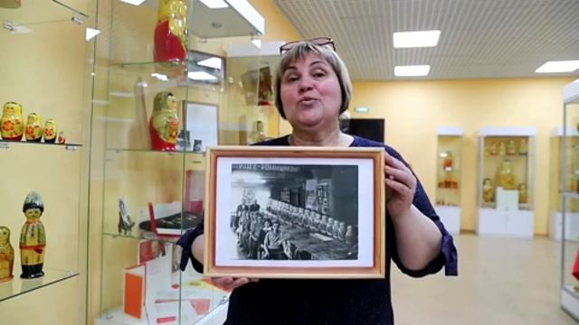 Art factory. Художественная фабрика "Семеновская роспись" смотреть онлайн