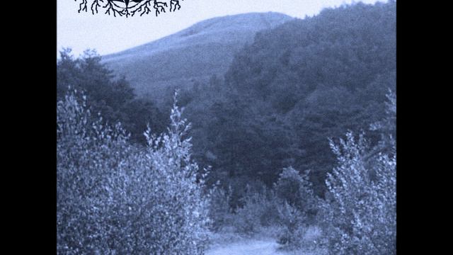 Zwetwezen - Black Clouds Above Haunted Lands смотреть онлайн