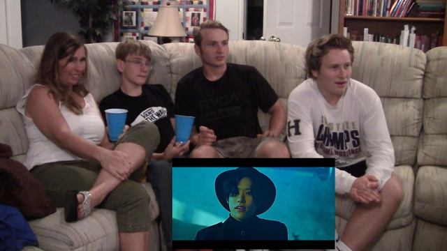 Non Kpopper Cousins React Part 4: CROSS GENE Black or White смотреть онлайн
