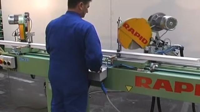 Rapid DGS100 Double Mitre Saw