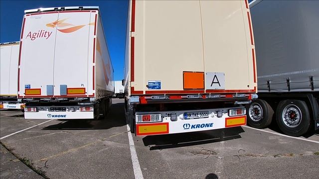 Забираем прицеп с завода Krone. Цена и страховка. А вот и Саня объявился! смотреть онлайн
