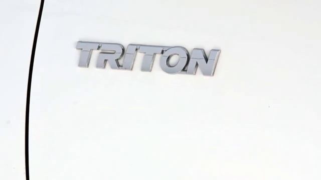 2015 Mitsubishi Triton MN MY15 GL White 5 Speed Manual Cab Chassis смотреть онлайн