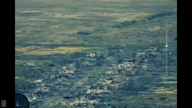 Очередной, НАТОвский хлам, догорает возле Авдеевки смотреть онлайн