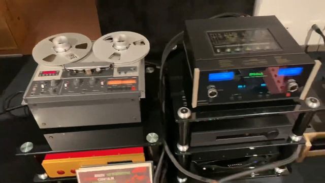 Studer PR99 MK3 + Mcintosh C2700 + Mcintosh MC275 + JBL L100 Classic смотреть онлайн