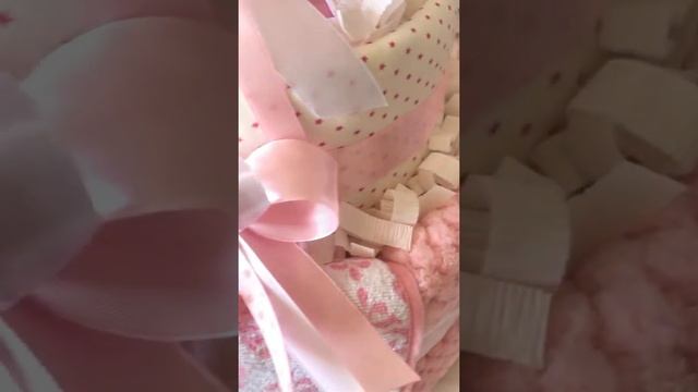 Торт из памперсов подгузников для девочки своими руками подарок смотреть онлайн