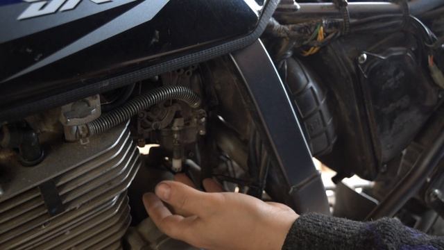 Turning the DR650 into a Monster! - [ PROCYCLE FUEL AND AIR ] смотреть онлайн
