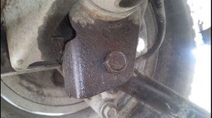 Шевроле Нива,замена реактивных тяг.