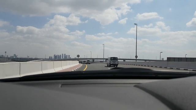 Dubai Zoo Jumeirah Road Going to Festival City Center смотреть онлайн