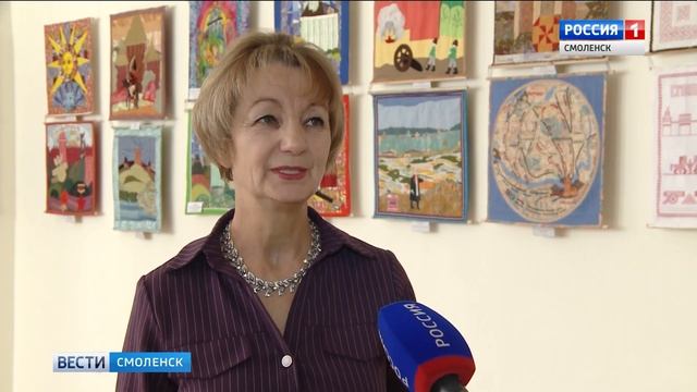 В Историческом музее открылась выставка к юбилею арт-проекта «Смоленский плат» смотреть онлайн