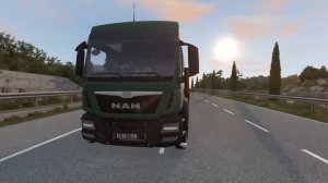 Автобусы против грузовиков - BeamNG Drive