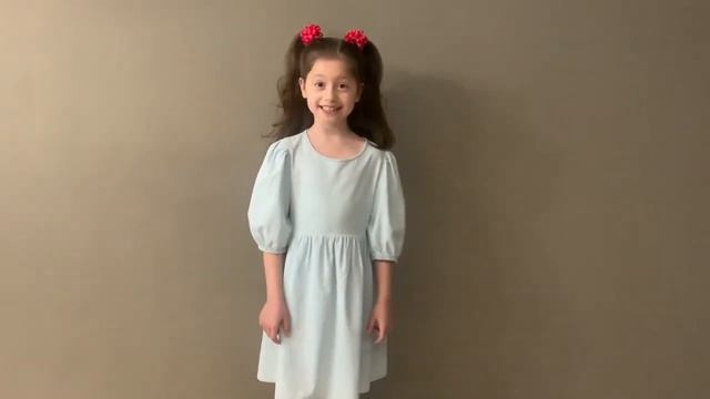 С. М. Михалков “Сон с продолжением» читает Варвара Гладковская, 9 лет. смотреть онлайн