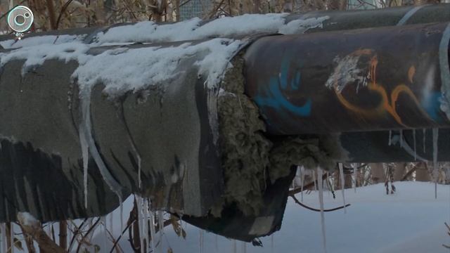На улице Высоцкого в Новосибирске 100 метров тепломагистрали остались без изоляции смотреть онлайн