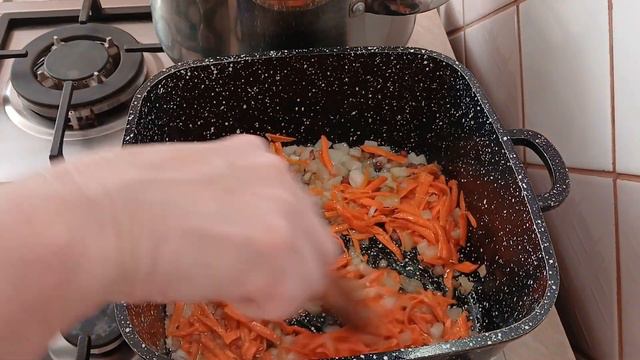 КАПУСНЯК з КВАШЕНОЇ КАПУСТИ по СТАРОДАВНЬОМУ РЕЦЕПТУ/НАЙСМАЧНІША ДАВНЯ СТРАВА/CABBAGE смотреть онлайн