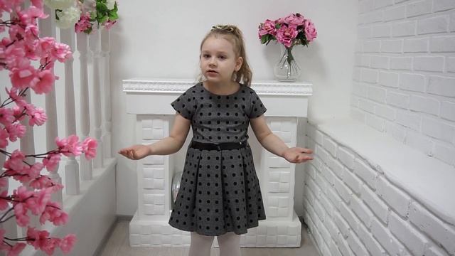 "Читаем М. Карима": Ксения Гордеева, 7 лет. смотреть онлайн