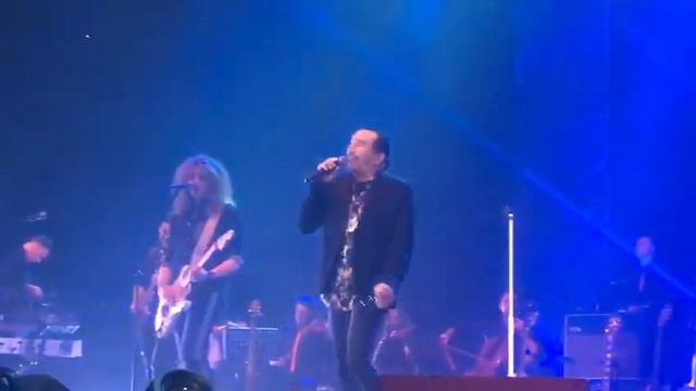 Željko Bebek u Spaladium Areni 21.12.2019. смотреть онлайн
