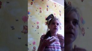 Едим жгучий перец!(извините за руки и пальцы)