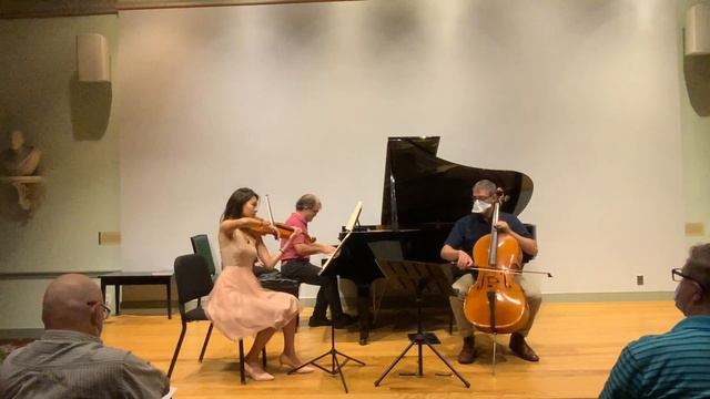 Earle-Wu-Ludwig Trio plays Dvorak Dumky at the Lyceum Sept 2022 смотреть онлайн
