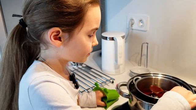 Варим шоколад ? Кулинария смотреть онлайн