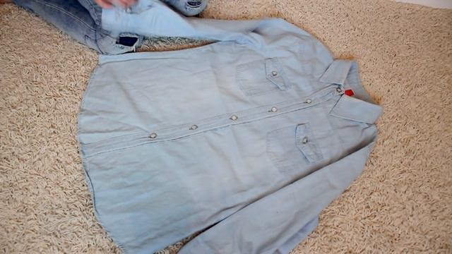 КАК БЫСТРО СЛОЖИТЬ ФУТБОЛКУ ПРОВЕРЯЕМ ЛАЙФХАКИ смотреть онлайн